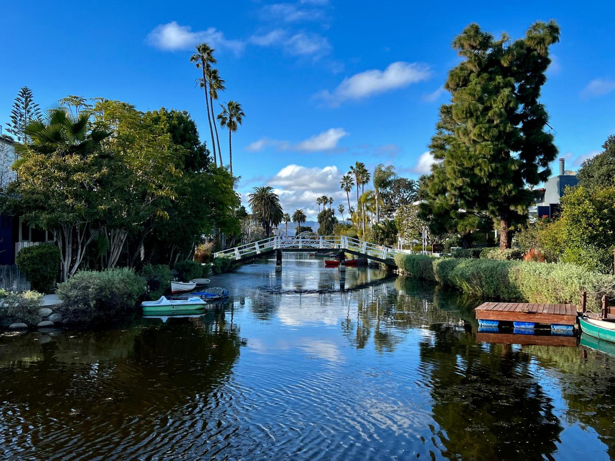 Chic Venice Beach Bungalow Steps From The Canals & Beach Лос-Анджелес Экстерьер фото